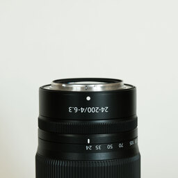Nikon NIKKOR Z 24-200mm f/4-6.3 VR Nikon NIKKOR Z 24-200mm f/4-6.3 VR