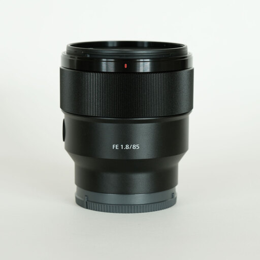 SONY FE 85mm F1.8 SEL85F18