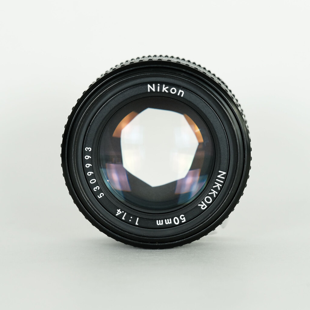 ニコン　NIKON Ai Nikkor 50mm F1.4S　レンズ Nikon AI Nikkor 50mm f/1.4Sを徹底解説。作例から中古相場まで