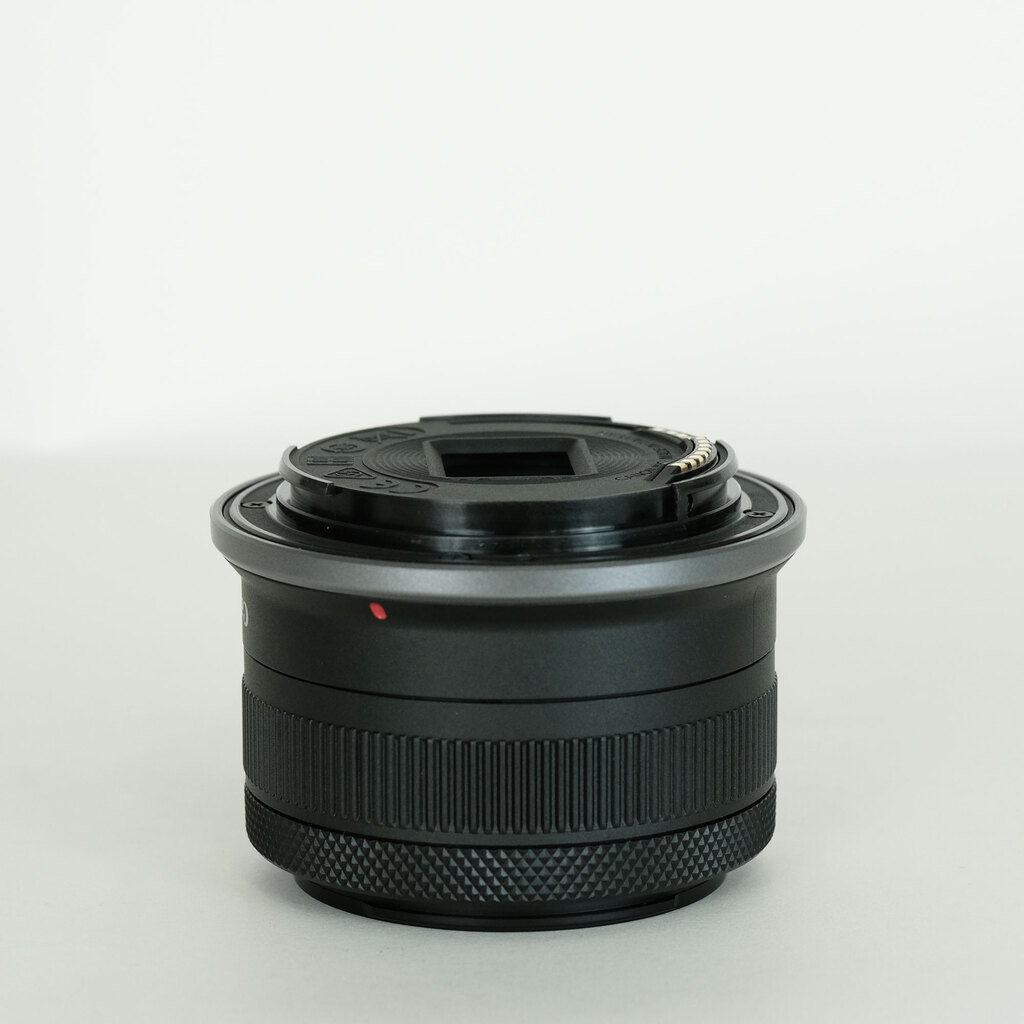 Canon RF-S 18-45mm F4.5-6.3 IS STM Canon RF-S 18-45mm F4.5-6.3 IS STM