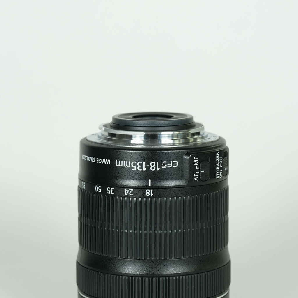 Canon EF-S18-135mm F3.5-5.6 IS STM