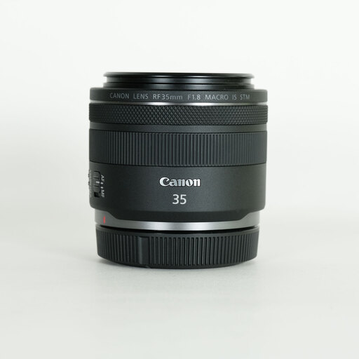 Canon RF35mm F1.8 MACRO IS STM