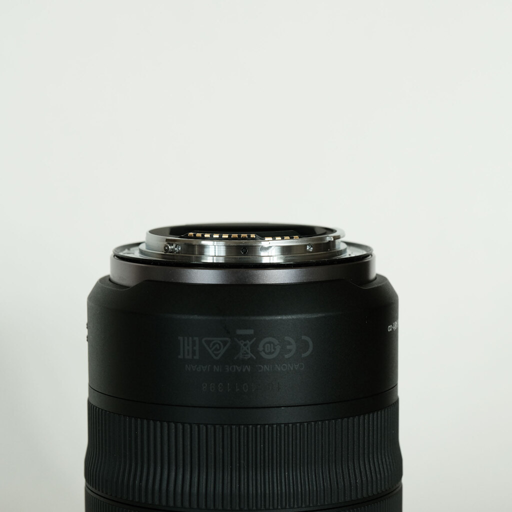 Canon RF24-105mm F4 L IS USM Canon RF24-105mm F4 L IS USM