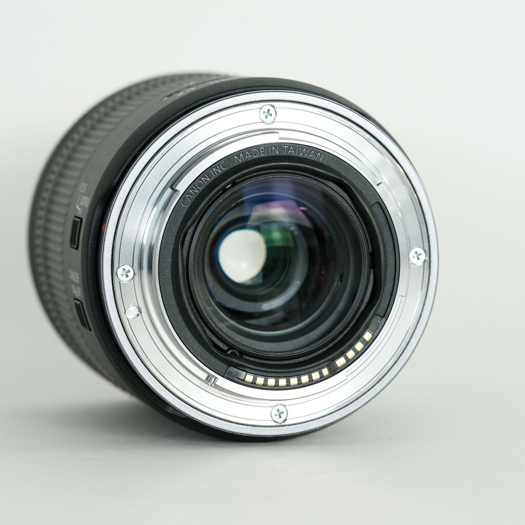 Canon RF24-105mm F4-7.1 IS STM Canon RF24-105mm F4-7.1 IS STM