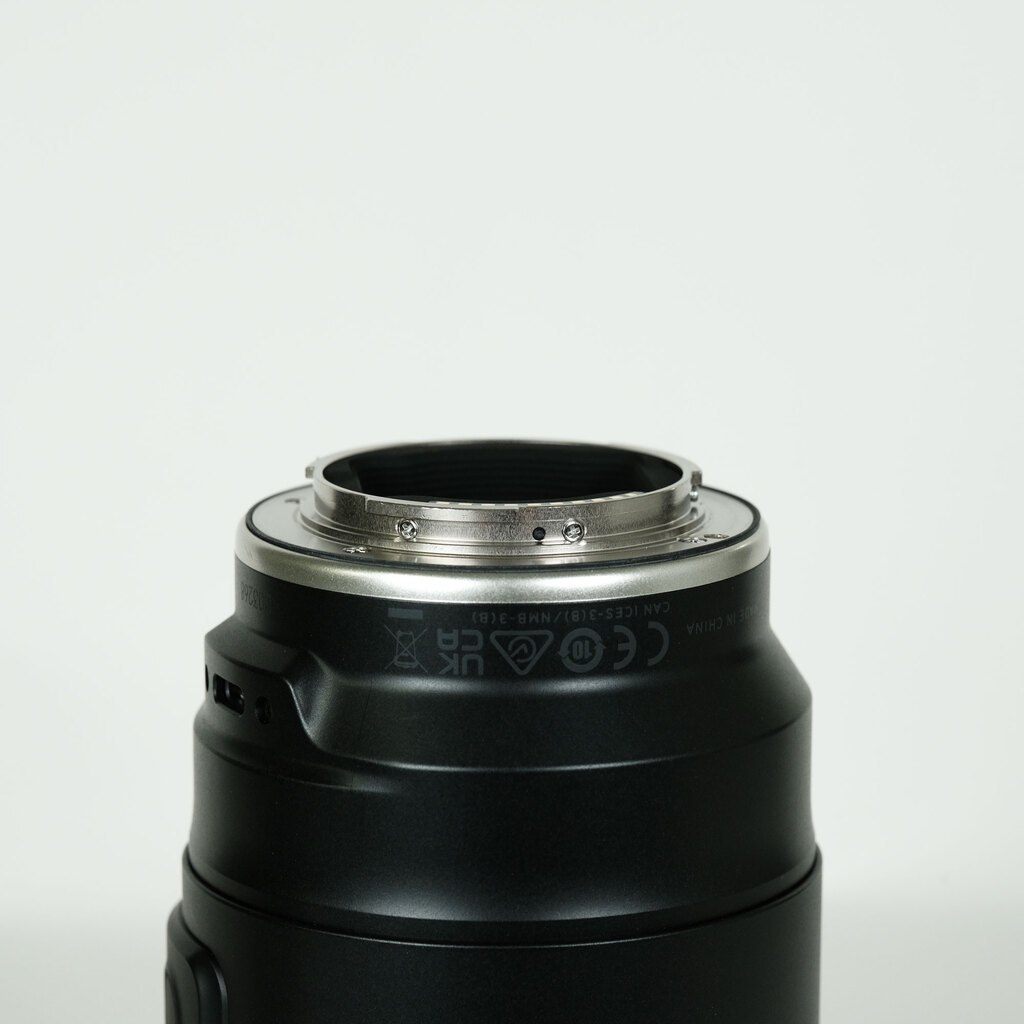 TAMRON 90mm F/2.8 Di III MACRO VXD [ソニーE用]