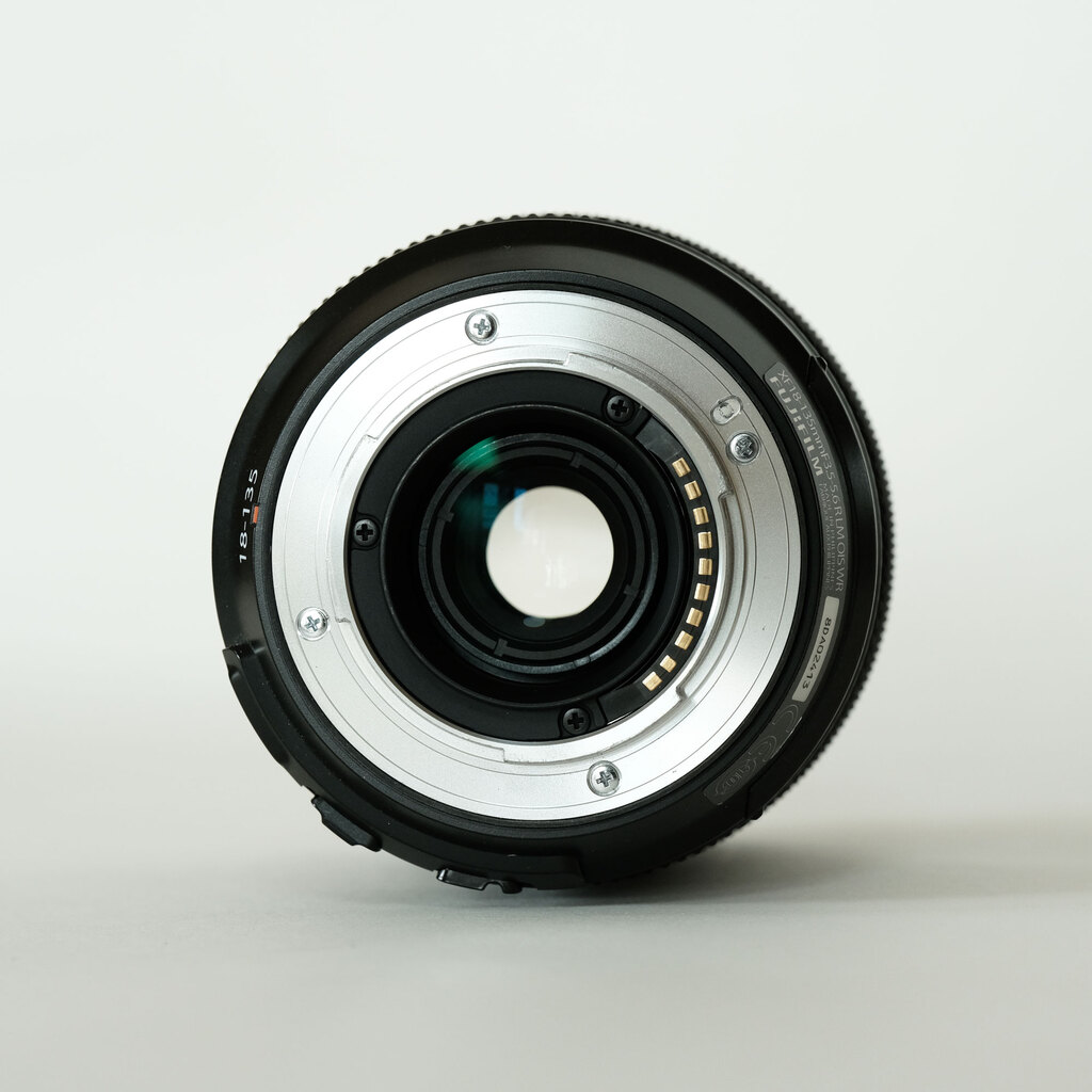 FUJIFILM XF18-135mmF3.5-5.6 R LM OIS WR FUJIFILM XF18-135mmF3.5-5.6 R LM OIS WR