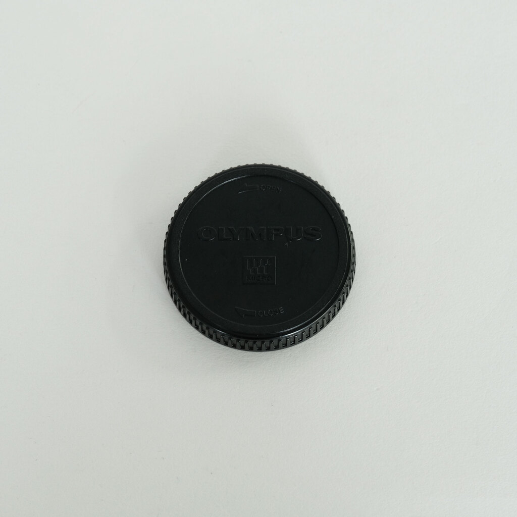 OLYMPUS M.ZUIKO DIGITAL ED 12-40mm F2.8 PRO OLYMPUS M.ZUIKO DIGITAL ED 12-40mm F2.8 PRO