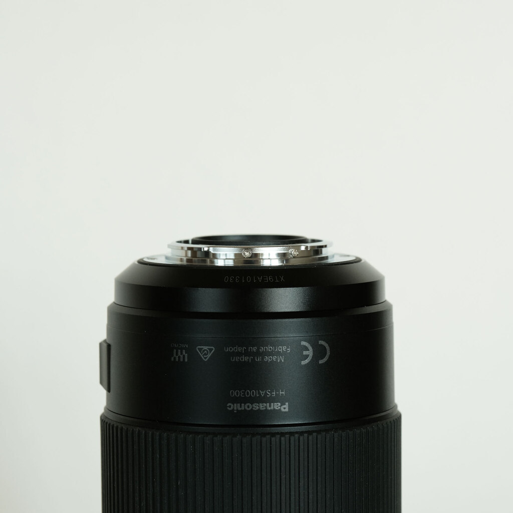 Panasonic LUMIX G VARIO 100-300mm / F4.0-5.6 II / POWER O.I.S. Panasonic LUMIX G VARIO 100-300mm / F4.0-5.6 II / POWER O.I.S.