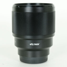 VILTROX AF 85mm F1.8 II (フジフイルムX用) VILTROX AF 85mm F1.8 II (フジフイルムX用)