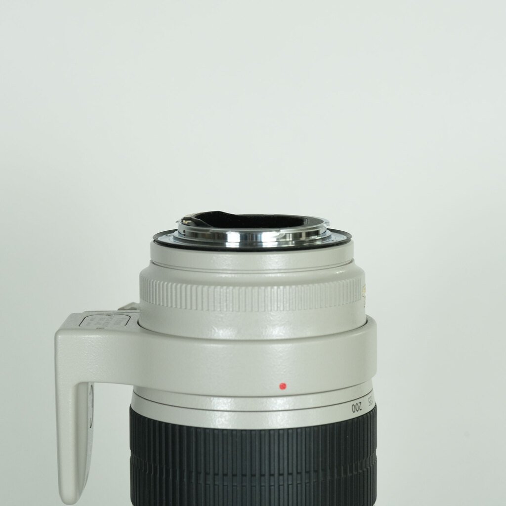 Canon EF70-200mm F2.8L IS II USM Canon EF70-200mm F2.8L IS II USM