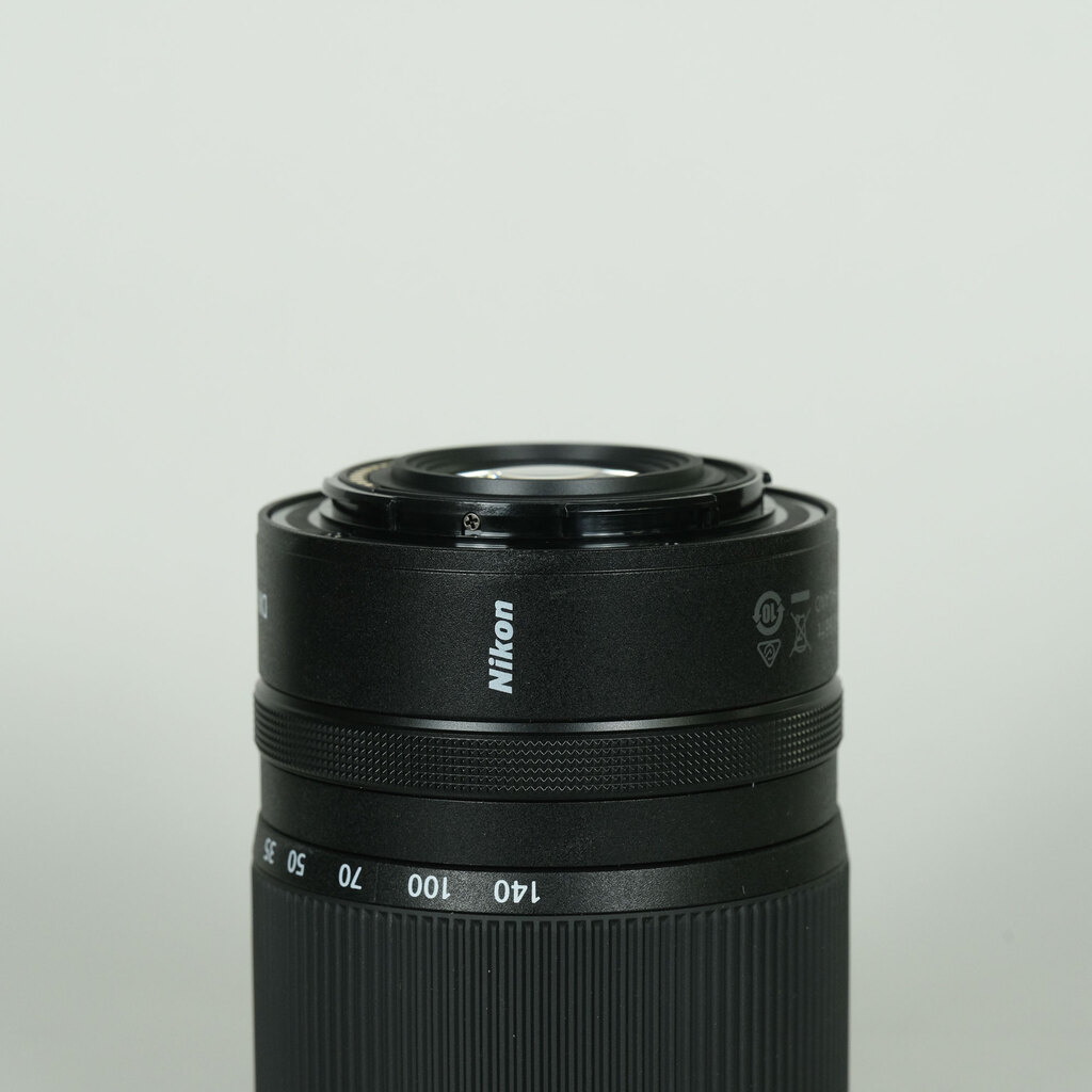 Nikon NIKKOR Z DX 18-140mm f/3.5-6.3 VR Nikon NIKKOR Z DX 18-140mm f/3.5-6.3 VR