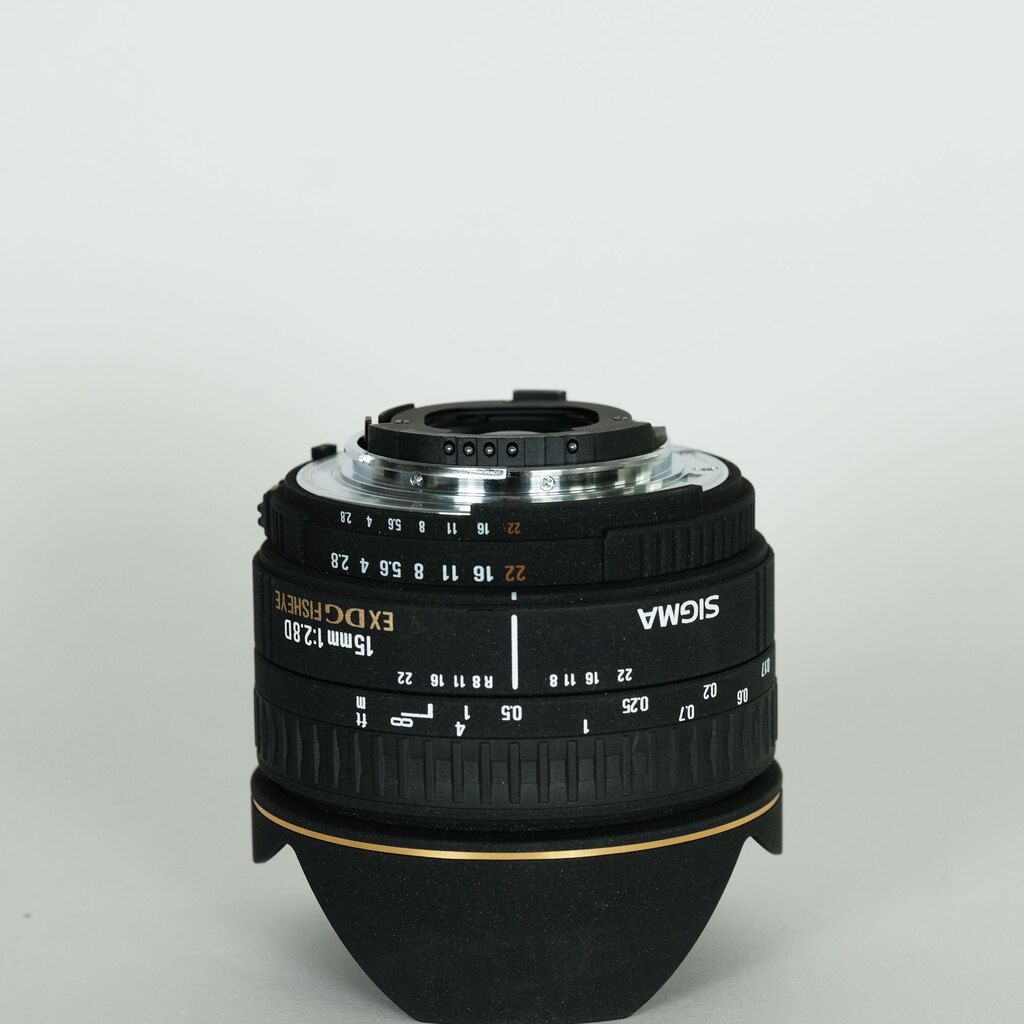 SIGMA 15mm F2.8EX DG DIAGONAL FISHEYE (ニコンF用)