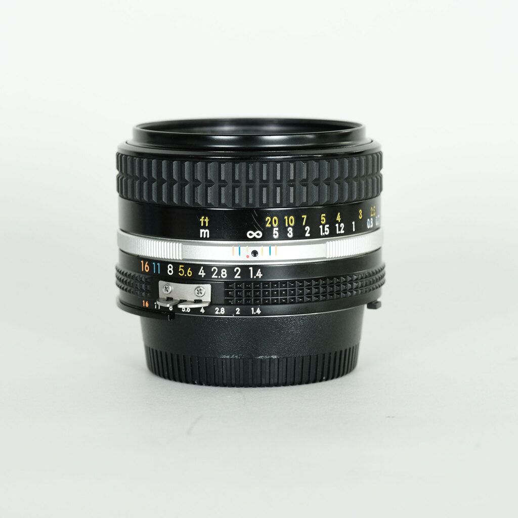 AI Nikkor 50mm f/1.4S 中古価格比較 - 価格.com