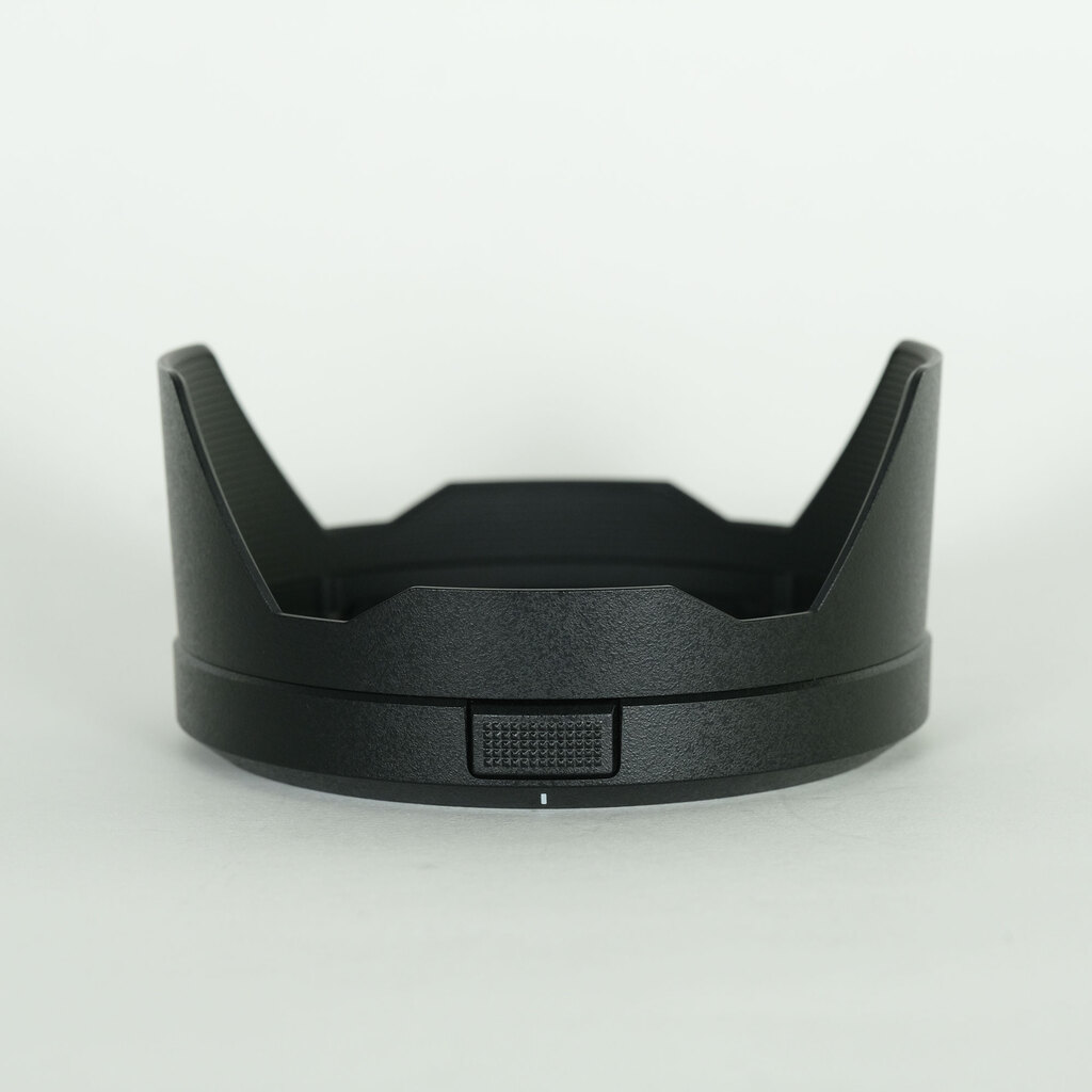 Panasonic LUMIX S 24-105mm F4 MACRO O.I.S. Panasonic LUMIX S 24-105mm F4 MACRO O.I.S.