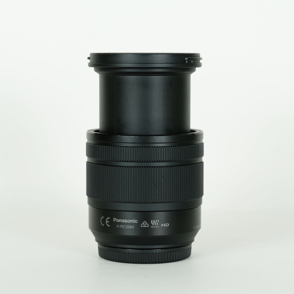 Panasonic LUMIX G VARIO 12-60mm / F3.5-5.6 ASPH. / POWER O.I.S. Panasonic LUMIX G VARIO 12-60mm / F3.5-5.6 ASPH. / POWER O.I.S.