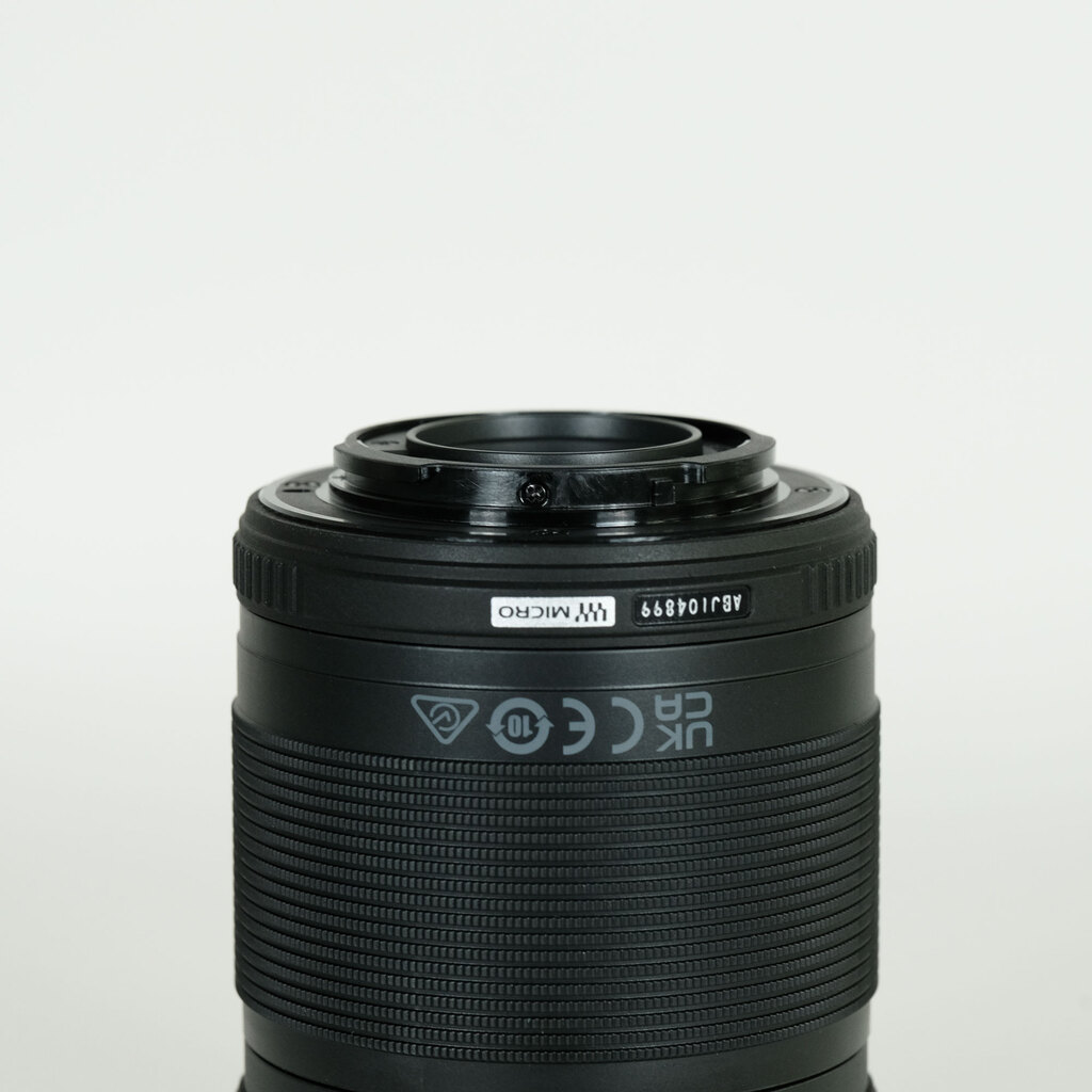 OLYMPUS M.ZUIKO DIGITAL ED 40-150mm F4.0-5.6 R OLYMPUS M.ZUIKO DIGITAL ED 40-150mm F4.0-5.6 R