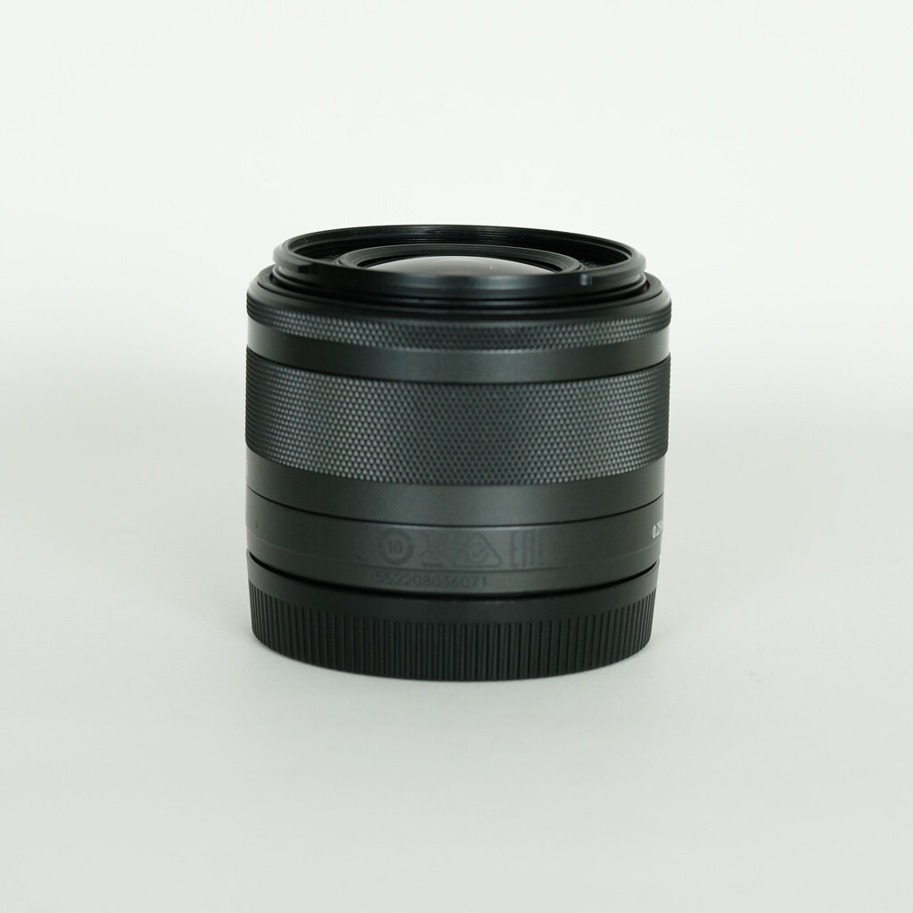 Canon EF-M15-45mm F3.5-6.3 IS STM Canon EF-M15-45mm F3.5-6.3 IS STM