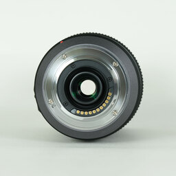 Panasonic LUMIX G VARIO 100-300mm / F4.0-5.6 / POWER O.I.S.
