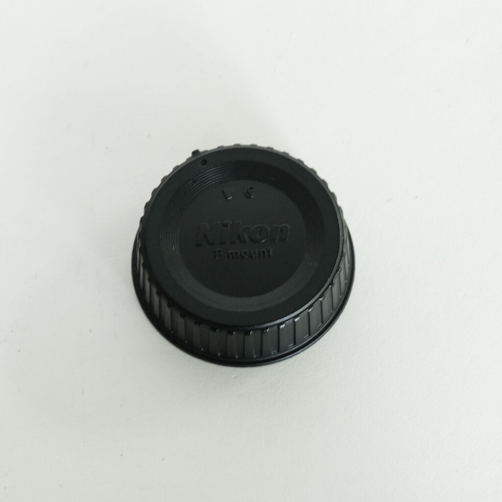 Nikon AF-S NIKKOR 35mm f/1.8G ED Nikon AF-S NIKKOR 35mm f/1.8G ED