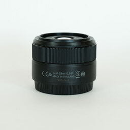 Nikon NIKKOR Z 40mm f/2 Nikon NIKKOR Z 40mm f/2