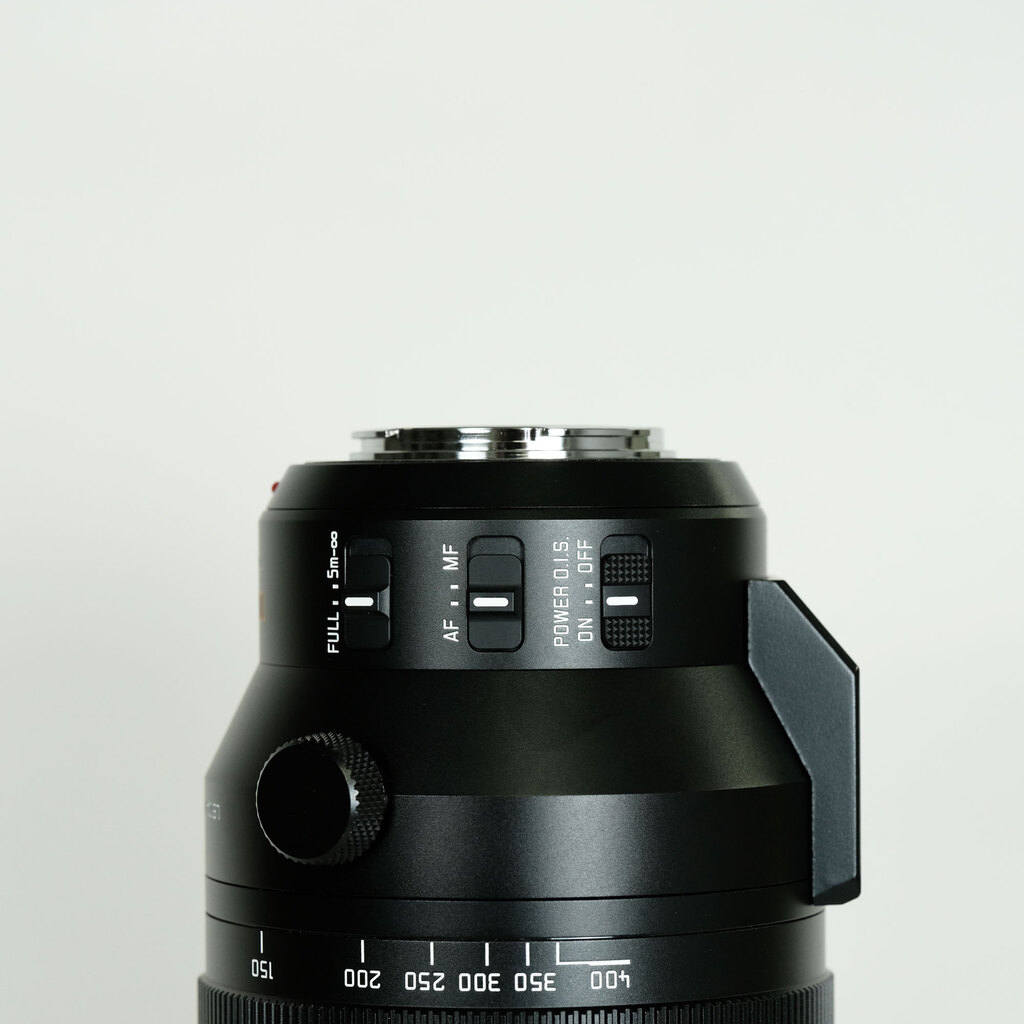 Panasonic LEICA DG VARIO-ELMAR 100-400mm / F4.0-6.3 II ASPH. / POWER O.I.S. Panasonic LEICA DG VARIO-ELMAR 100-400mm / F4.0-6.3 II ASPH. / POWER O.I.S.