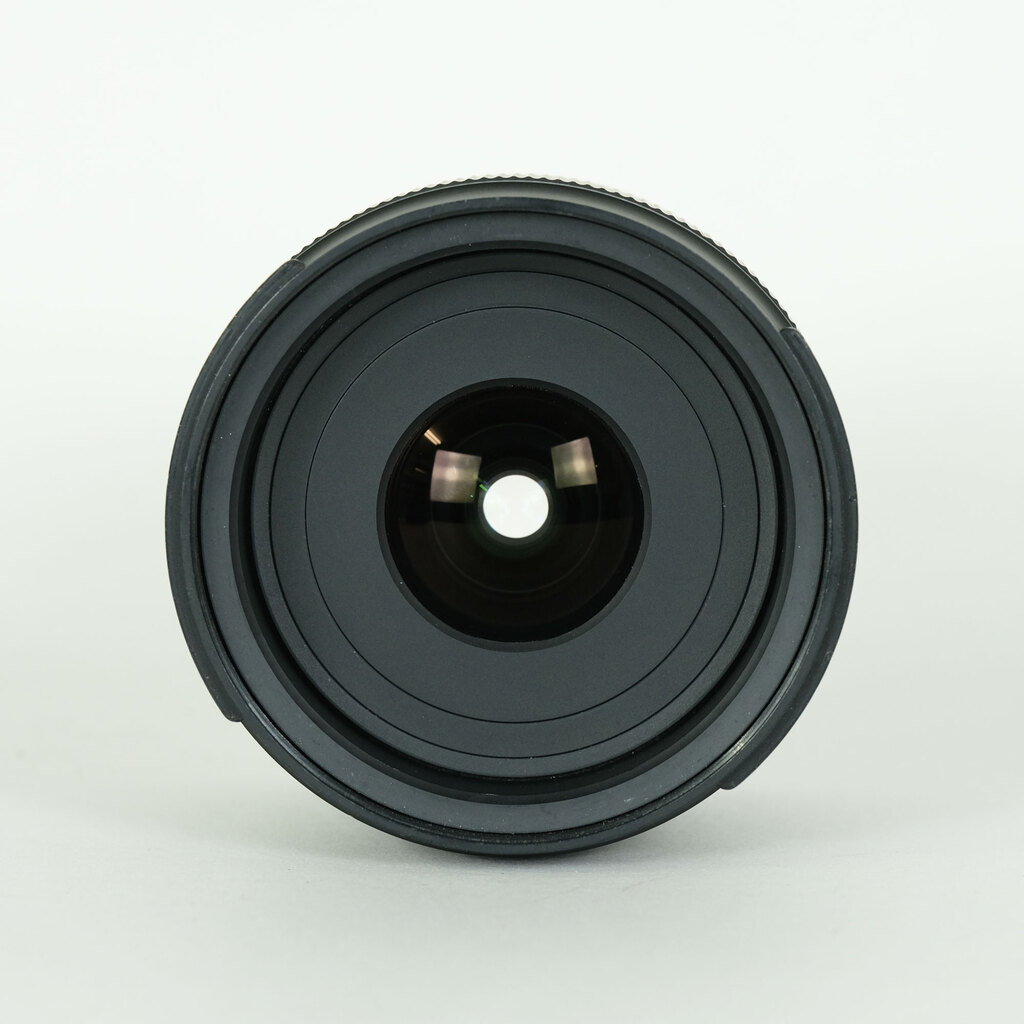 TAMRON 20mm F/2.8 Di III OSD M1:2 (Model F050) [ソニーE用]