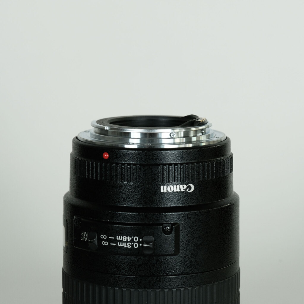 Canon EF100mm F2.8 マクロ USM Canon EF100mm F2.8 マクロ USM