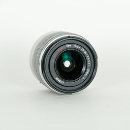 Panasonic LUMIX G VARIO 14-42mm F3.5-5.6II ASPH. MEGA O.I.S.  シルバー    H-FS1442A-S Panasonic LUMIX G VARIO 14-42mm F3.5-5.6II ASPH. MEGA O.I.S.  シルバー    H-FS1442A-S