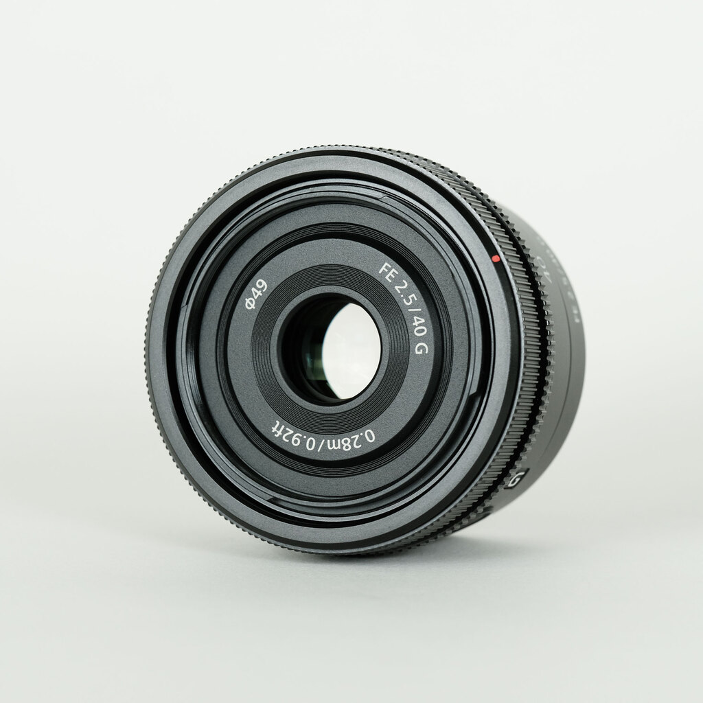 SONY FE 40mm F2.5 G SEL40F25G SONY FE 40mm F2.5 G SEL40F25G