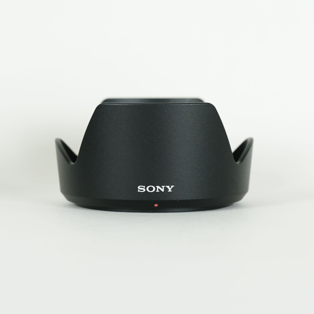 SONY E 18-135mm F3.5-5.6 OSS SEL18135 SONY E 18-135mm F3.5-5.6 OSS SEL18135