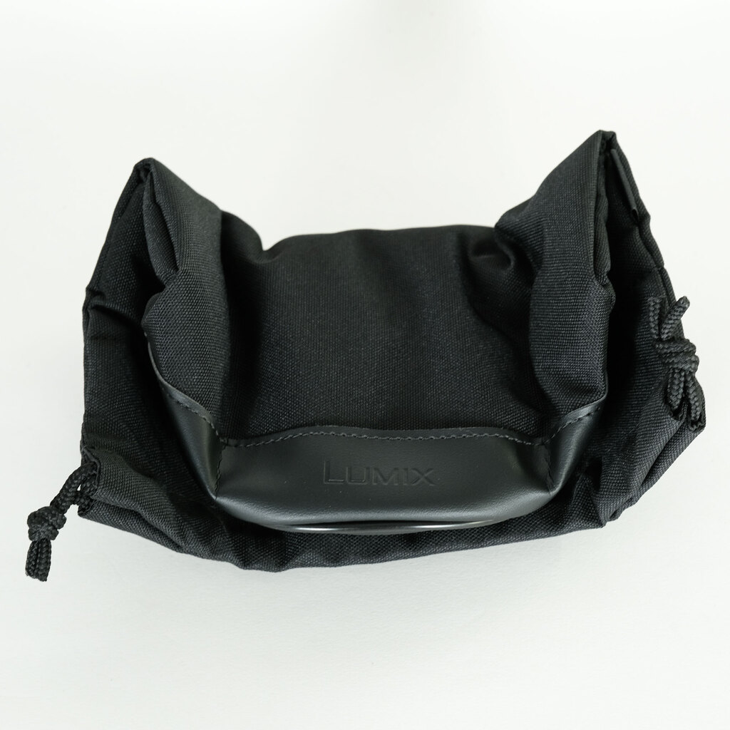 Panasonic LEICA DG VARIO-ELMAR 100-400mm / F4.0-6.3 II ASPH. / POWER O.I.S.