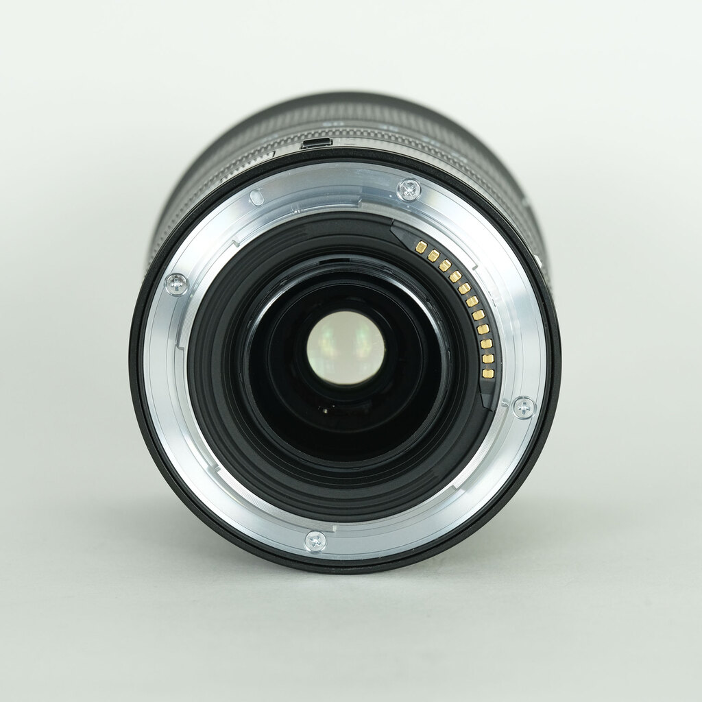 Nikon NIKKOR Z 24-70mm f/4 S Nikon NIKKOR Z 24-70mm f/4 S