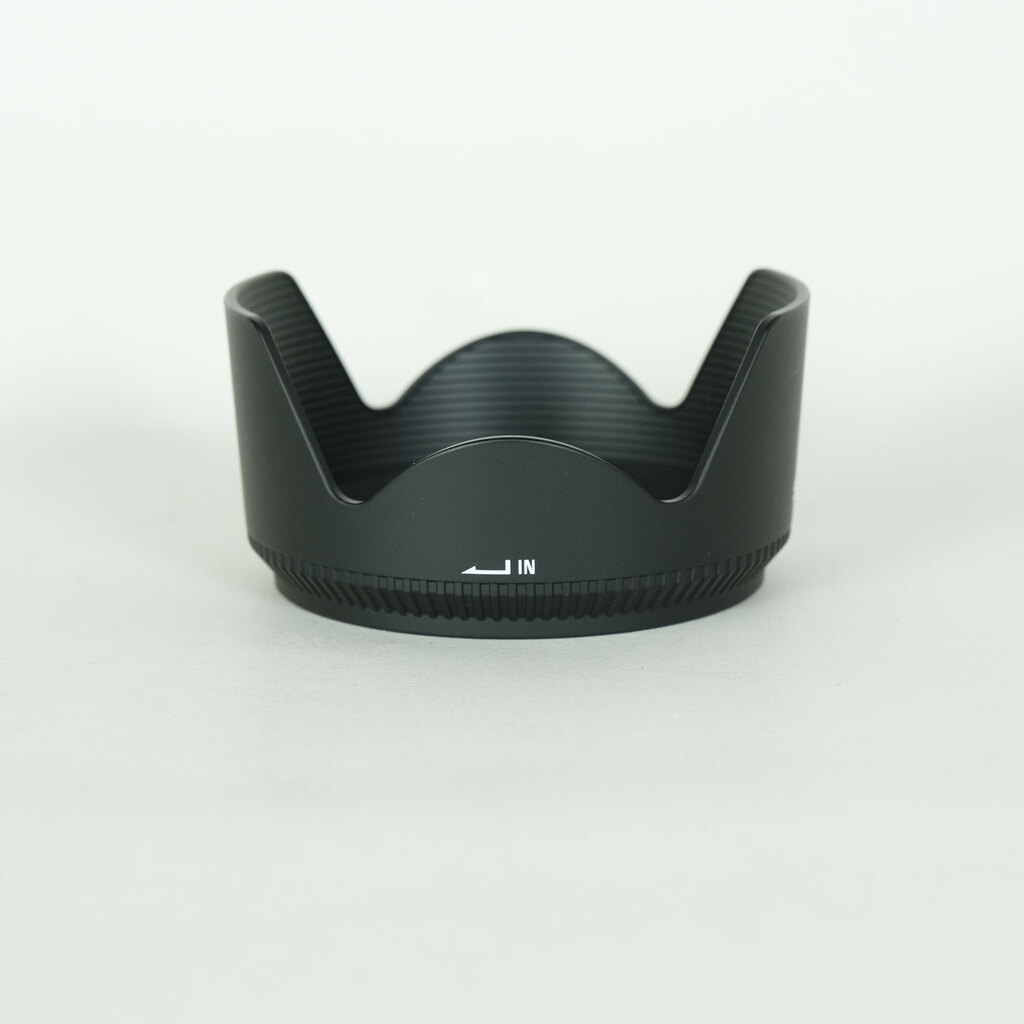 SIGMA 18-250mm F3.5-6.3 DC MACRO OS HSM (ニコンF用) SIGMA 18-250mm F3.5-6.3 DC MACRO OS HSM (ニコンF用)