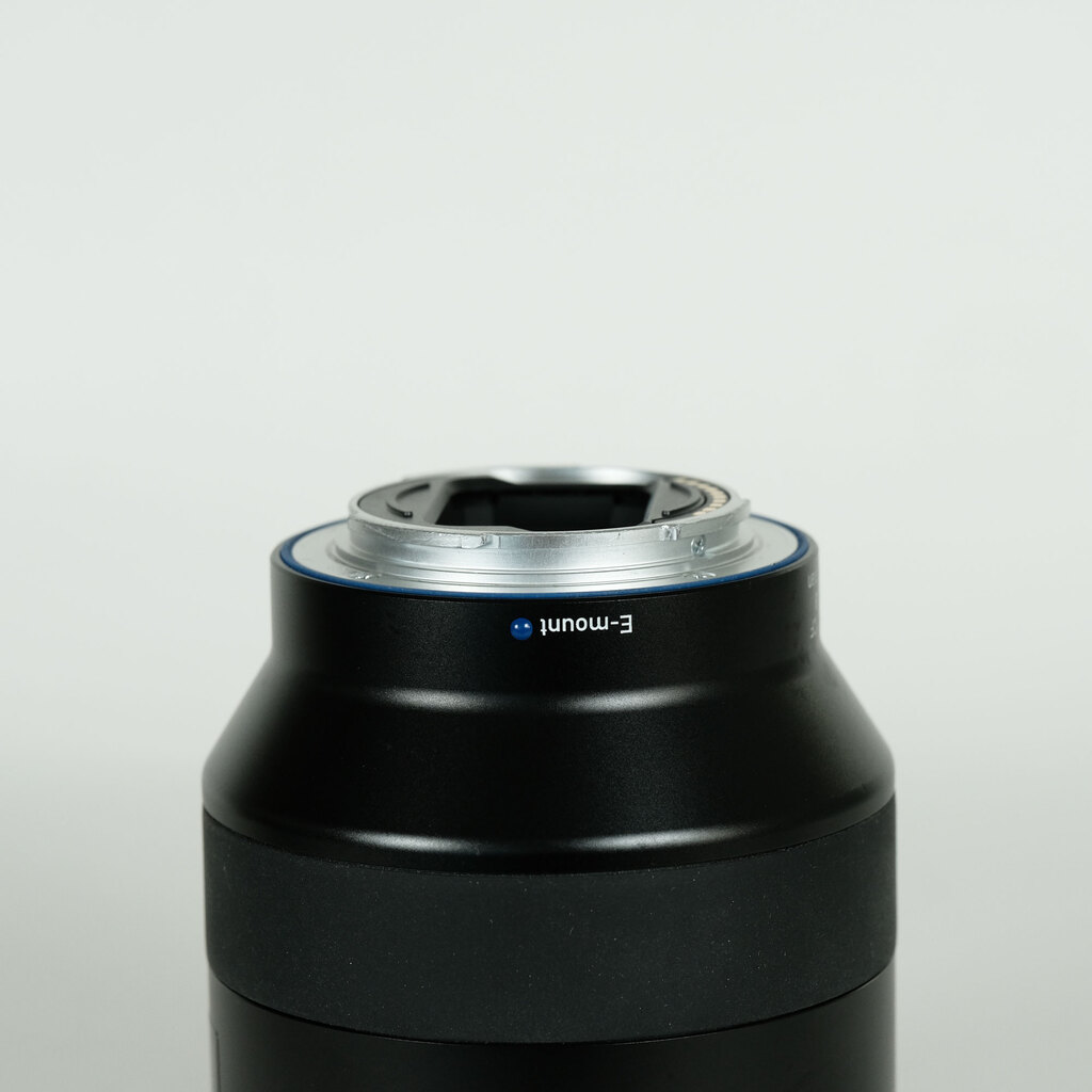 Carl Zeiss Batis 2/40 CF [ソニーE用]