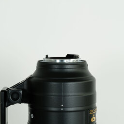 Nikon AF-S NIKKOR 70-200mm f/2.8E FL ED VR Nikon AF-S NIKKOR 70-200mm f/2.8E FL ED VR