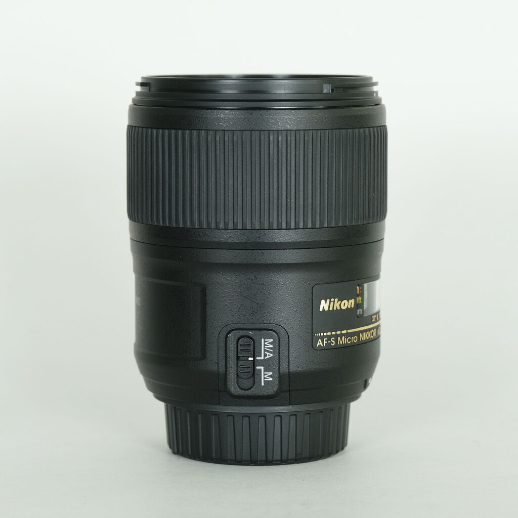 Nikon AF-S Micro NIKKOR 60mm f/2.8G ED Nikon AF-S Micro NIKKOR 60mm f/2.8G ED