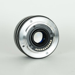 OLYMPUS M.ZUIKO DIGITAL 17mm F1.8