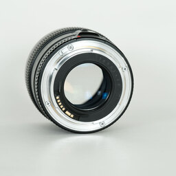 Canon EF100mm F2 USM Canon EF100mm F2 USM