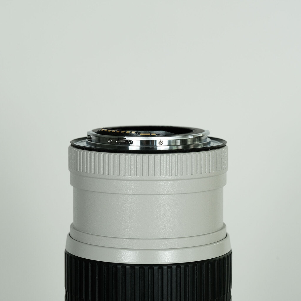Canon EF70-200mm F4L IS USM
