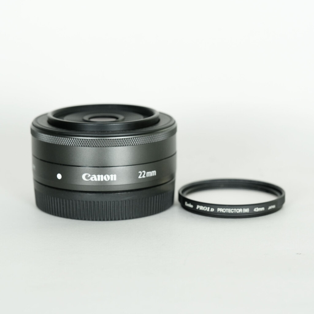 Canon EF-M22mm F2 STM Canon EF-M22mm F2 STM