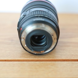 Canon EF24-105mm F4L IS USM