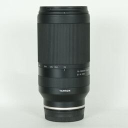TAMRON 70-300mm F/4.5-6.3 Di III RXD (Model A047) [ソニーE用]