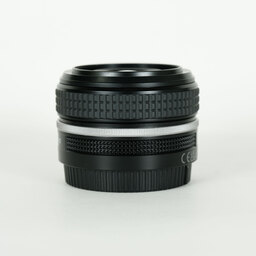 Nikon NIKKOR Z 40mm f/2 Nikon NIKKOR Z 40mm f/2