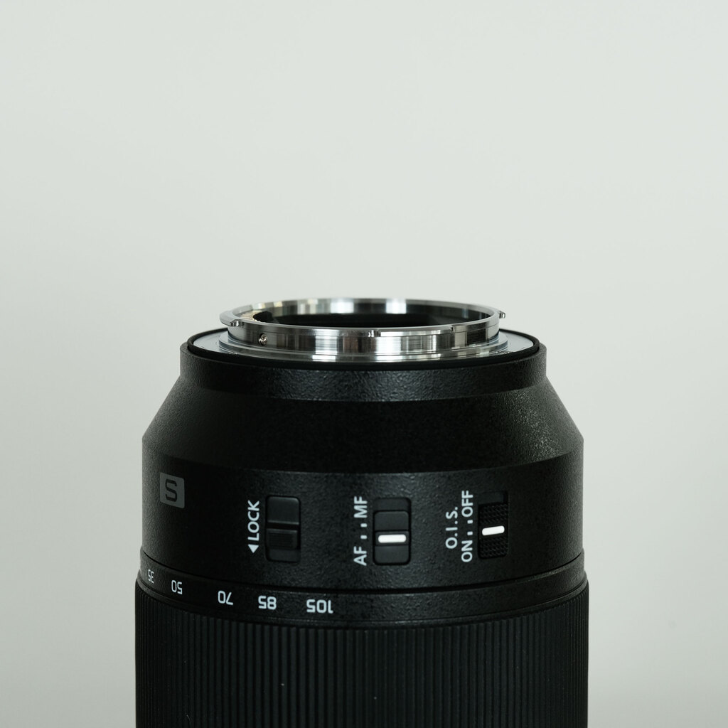 Panasonic LUMIX S 24-105mm F4 MACRO O.I.S. Panasonic LUMIX S 24-105mm F4 MACRO O.I.S.