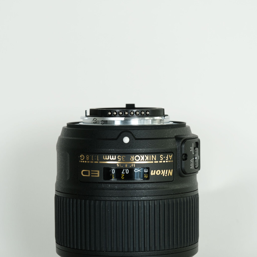 Nikon AF-S NIKKOR 35mm f/1.8G ED Nikon AF-S NIKKOR 35mm f/1.8G ED