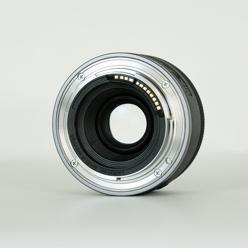 Canon RF50mm F1.8 STM Canon RF50mm F1.8 STM