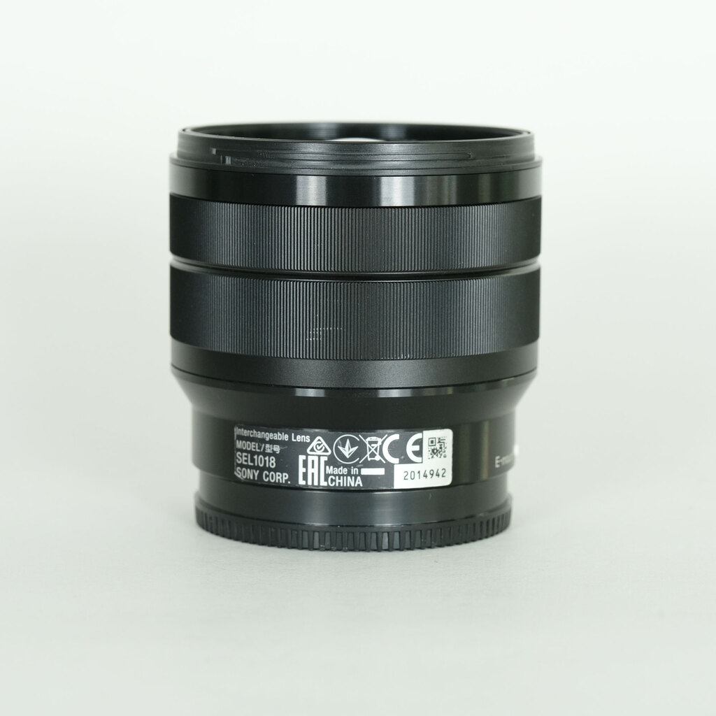 SONY E 10-18mm F4 OSS SEL1018