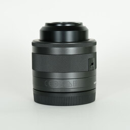 Canon EF-M28mm F3.5 マクロ IS STM