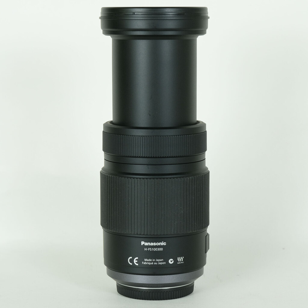 Panasonic LUMIX G VARIO 100-300mm / F4.0-5.6 / POWER O.I.S.