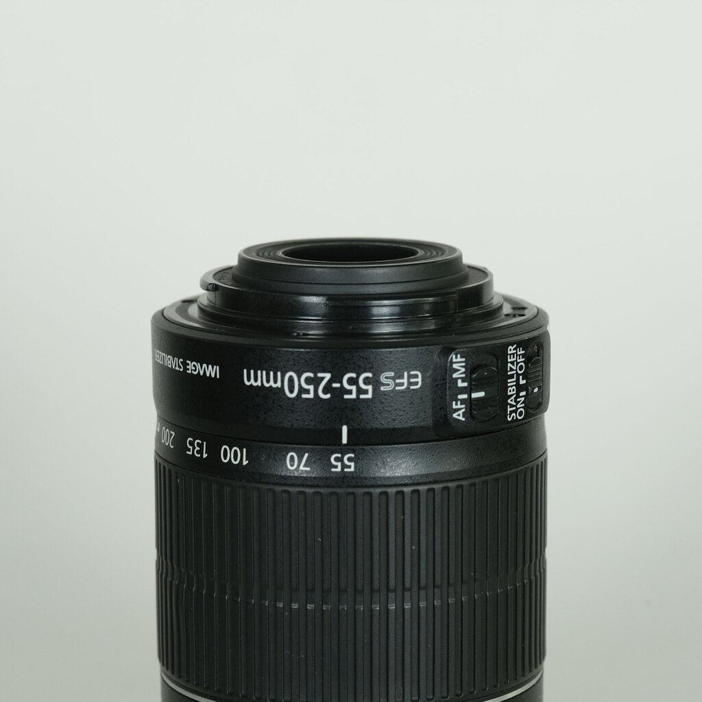 Canon EF-S55-250mm F4-5.6 IS II Canon EF-S55-250mm F4-5.6 IS II